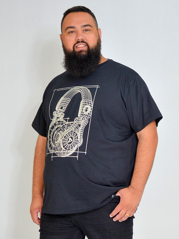 Camiseta Plus Size Headphone Preto