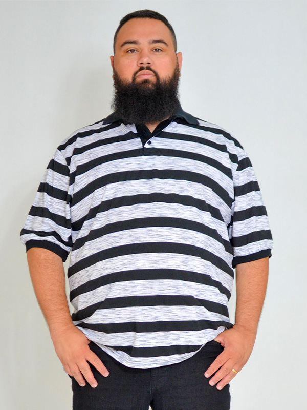Camiseta Polo Plus Size Listrada Marfim