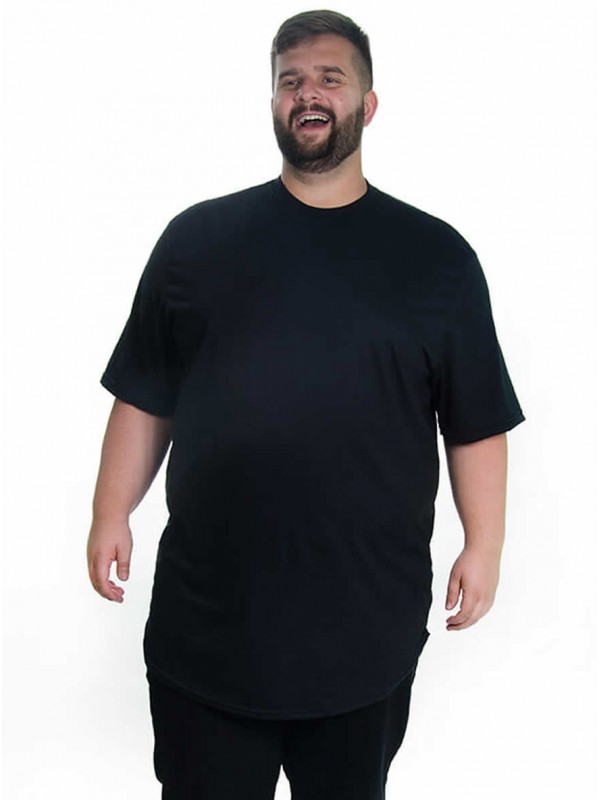 Camiseta Plus Size LongLine Básica Preta