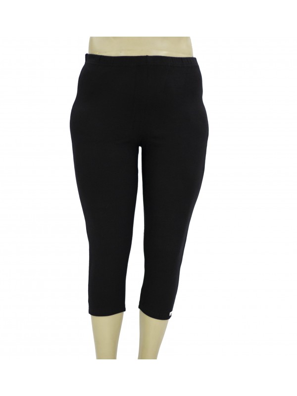 Calça Capri Plus Size Preta